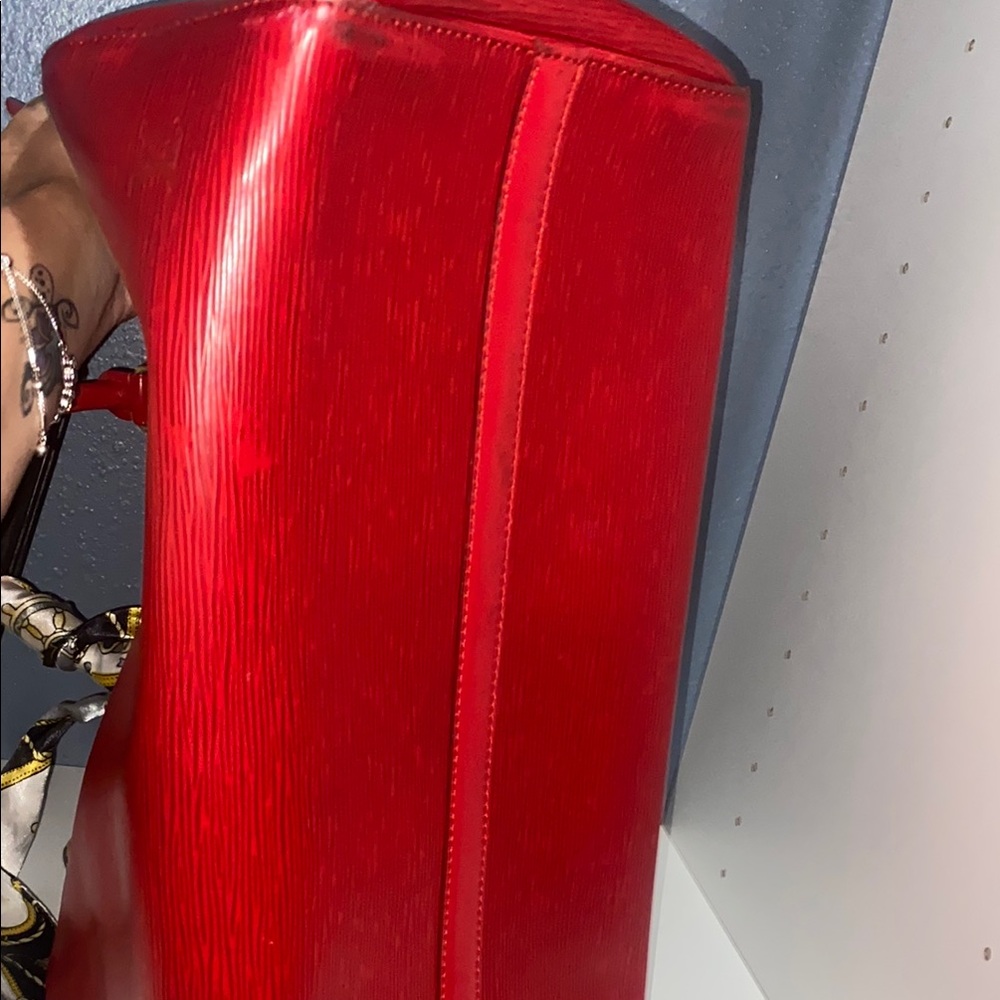 Louis Vuitton Red bag with Sleek Design  large speedy Authentic W/Dust Bag - Picture 6 of 8